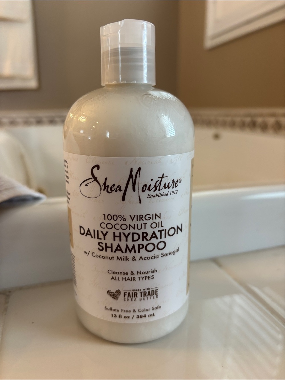 Shea Moisture Daily Hydration Shampoo Bottle - brand new